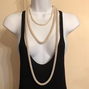 Bundle lot 2 seed beaded vintage necklaces